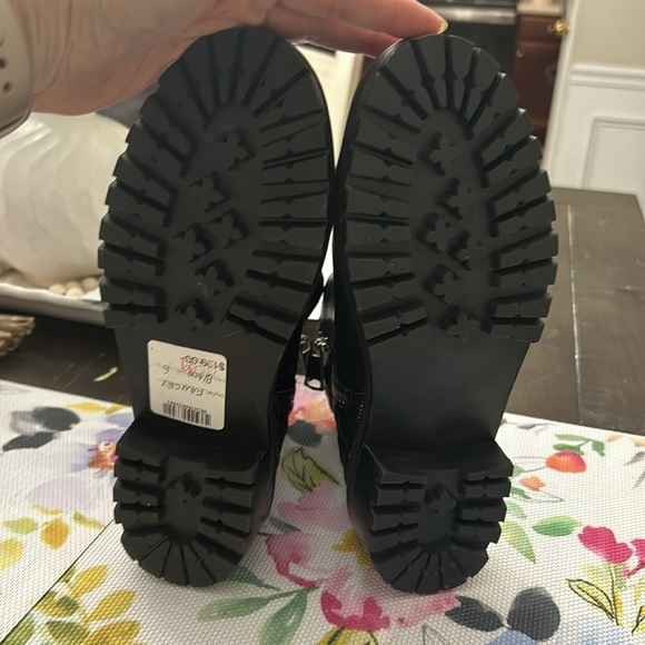 Steven New York Fancey Combat Boots Size 6. Leather upper. NWT - Picture 5 of 8